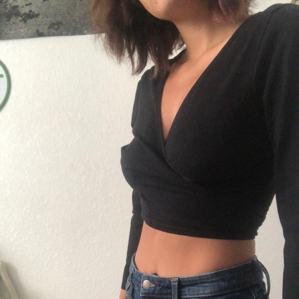 Long sleeved cropped wrap shirt